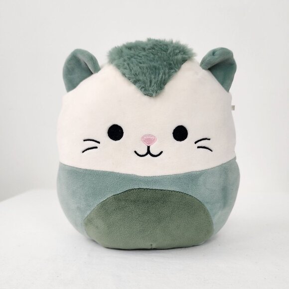 Squishmallows 8" - Willoughby the Sage Green Possum Collectable Plush NWOT - Picture 1 of 11
